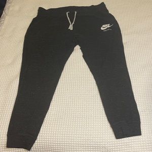 Nike Joggers